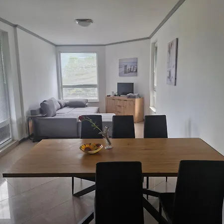 Apartment Dan-mari *