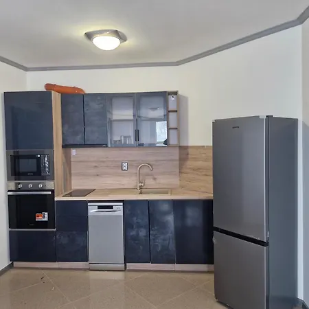 Apartment Dan-mari *